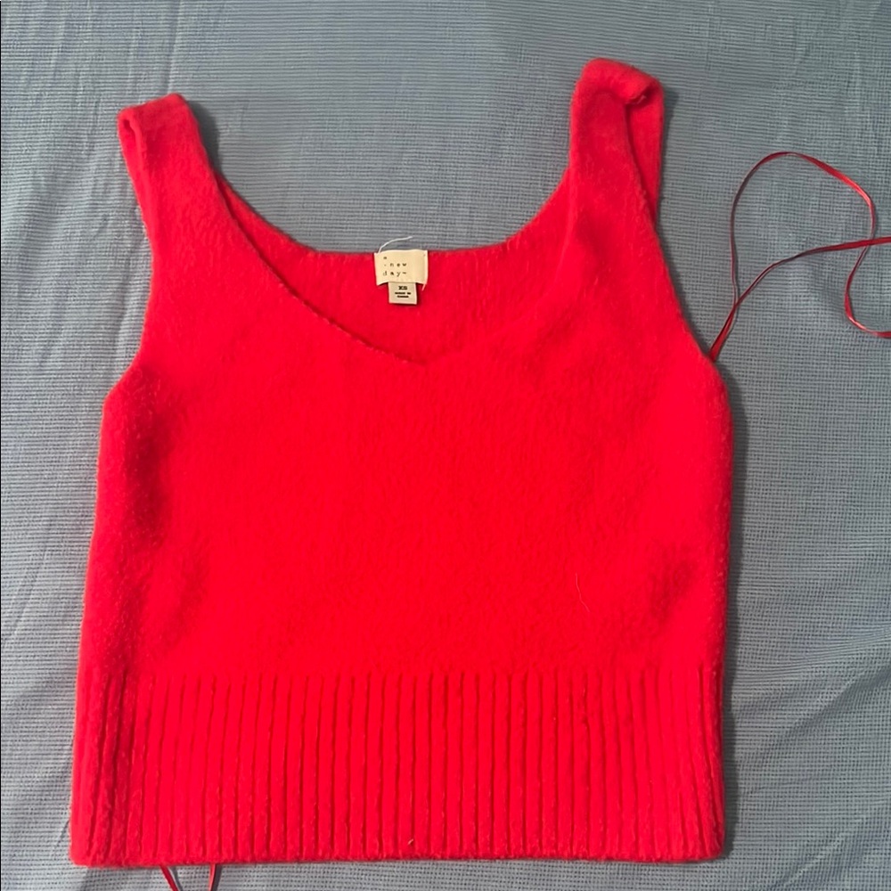 Red Sleeveless Knit Top